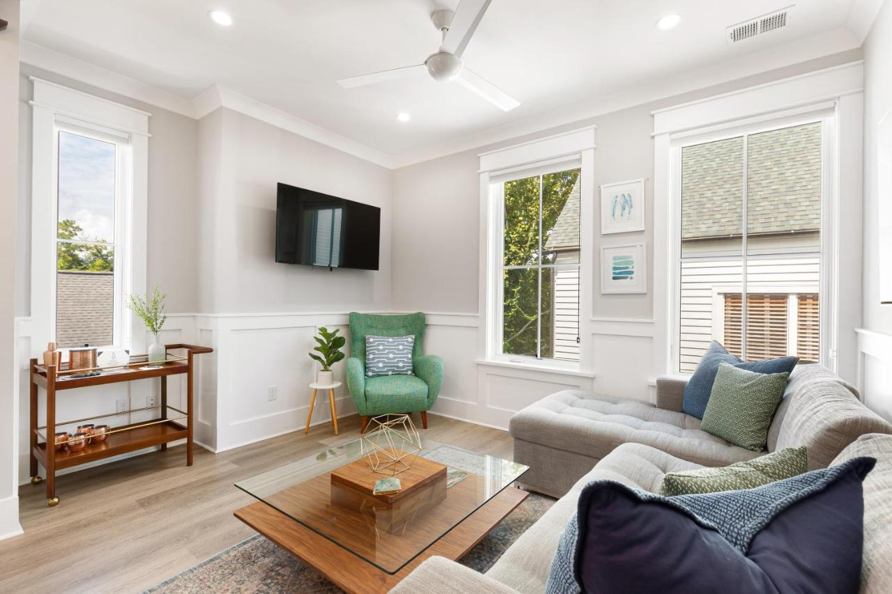 The Azalea Suite At 124 Spring Чарлстън Екстериор снимка